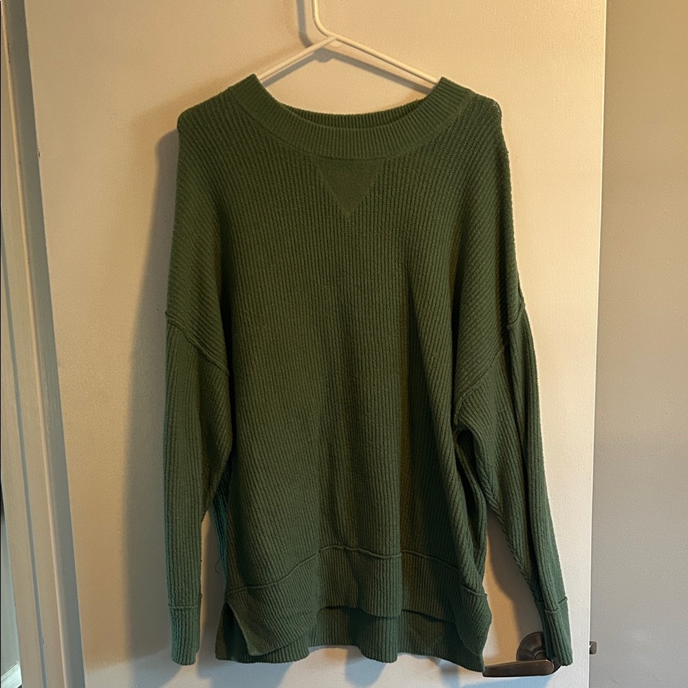 Aerie Women’s Olive lounging Crewneck Sweater